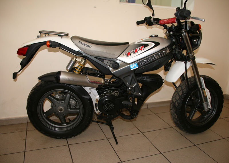 Suzuki скутер 50