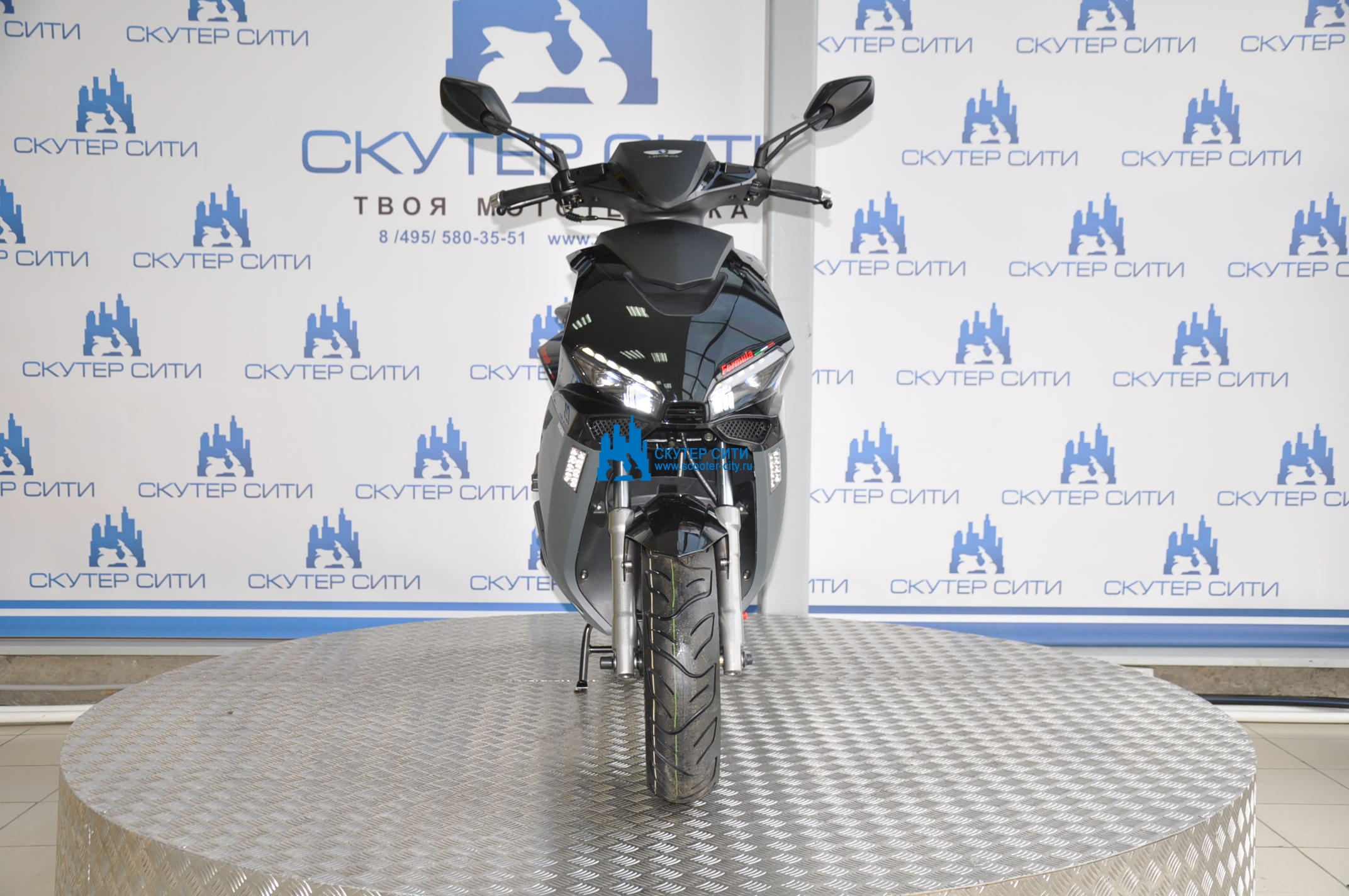 Regulmoto xdv traveler. Скутер регулмото 125. Regulmoto Formula 125. Regulmoto RM 125. Скутер Regulmoto Formula.